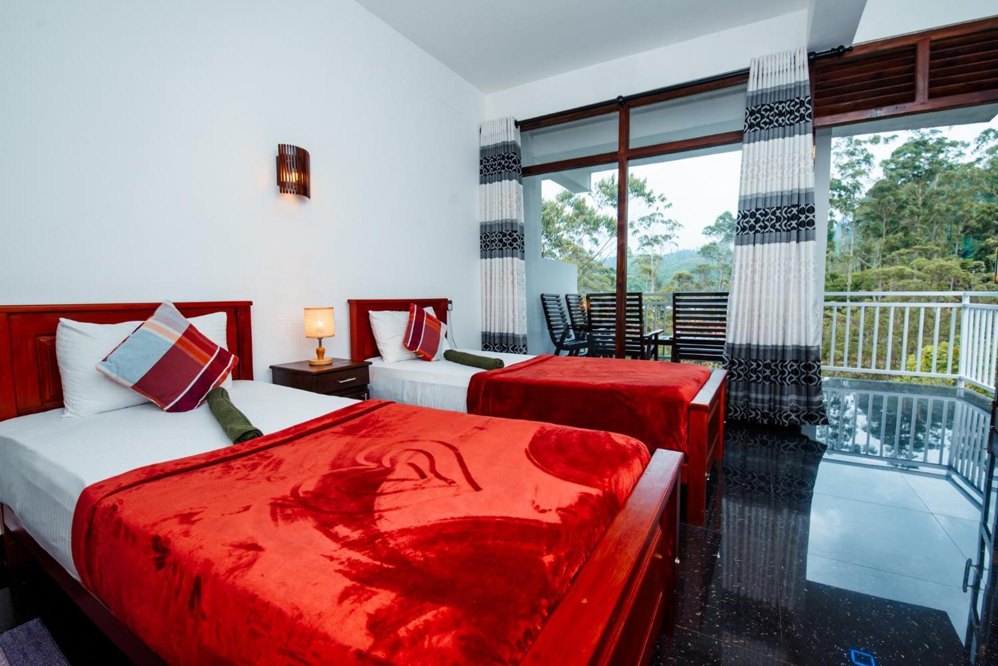 Adams Peak Inn Nallathanniya Екстериор снимка