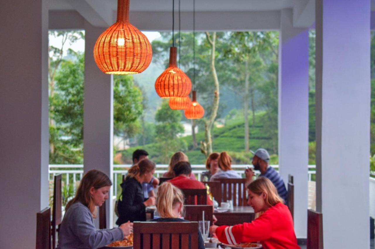 Adams Peak Inn Nallathanniya Екстериор снимка